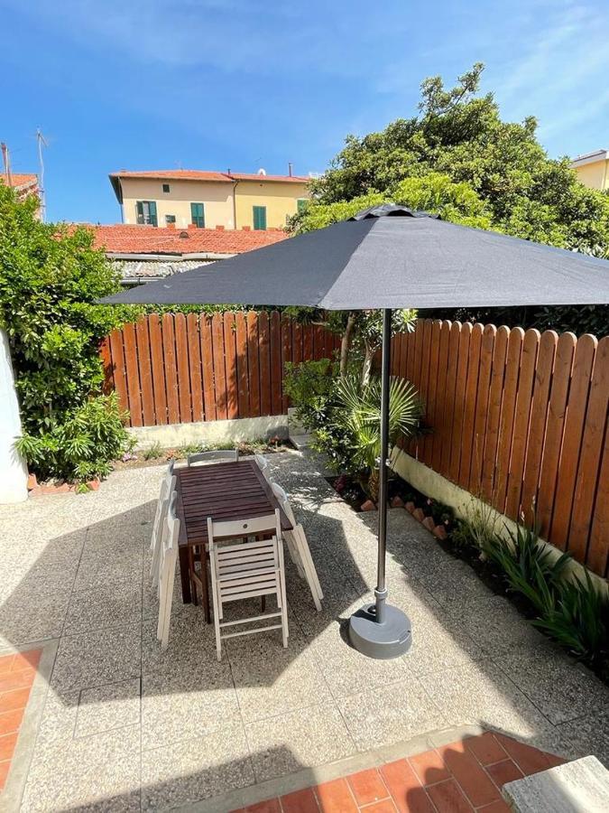 Apartament Azzurra House Marina Di Pisa Zewnętrze zdjęcie